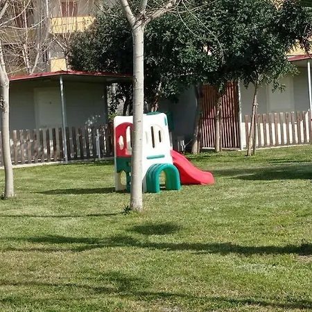 Lido Tropical אתר קמפינג *
