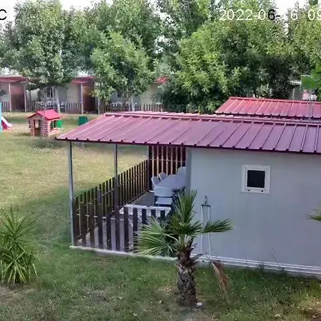 אתר קמפינג Lido Tropical *