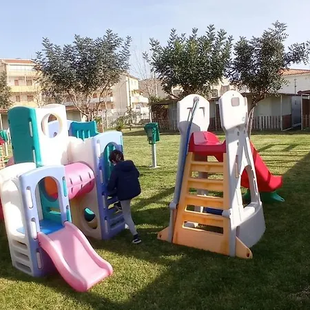 אתר קמפינג Lido Tropical דיאמנטה