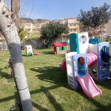 אתר קמפינג Lido Tropical דיאמנטה