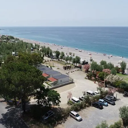 אתר קמפינג Lido Tropical *