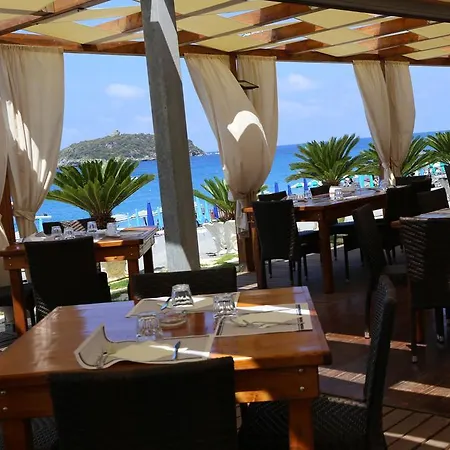 Lido Tropical אתר קמפינג