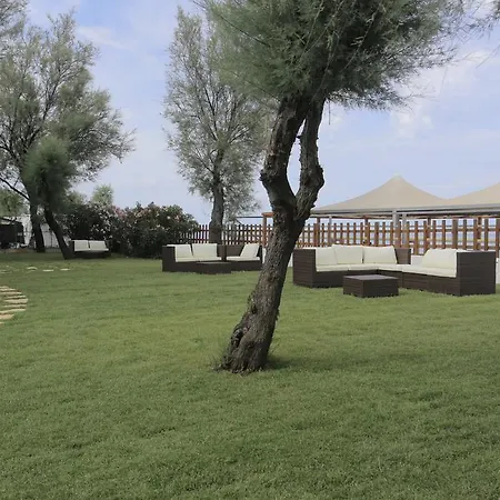 Lido Tropical אתר קמפינג *