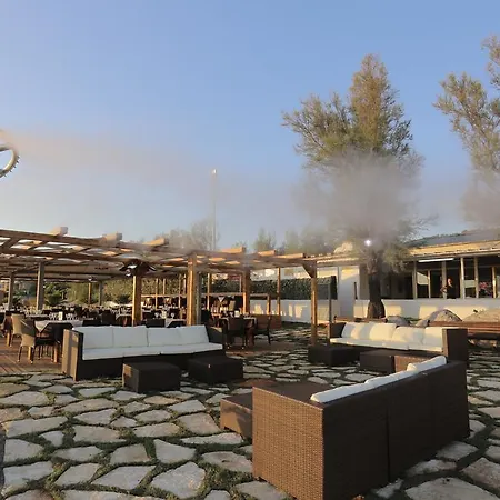 Lido Tropical אתר קמפינג *