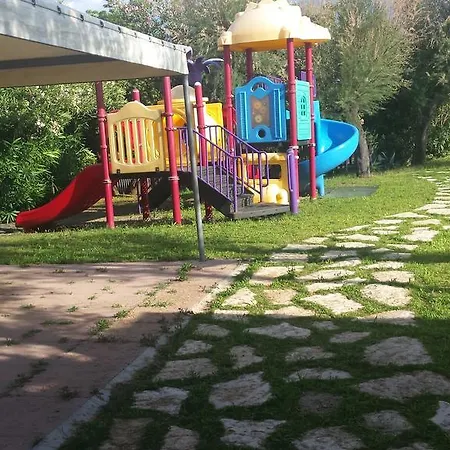 אתר קמפינג Lido Tropical